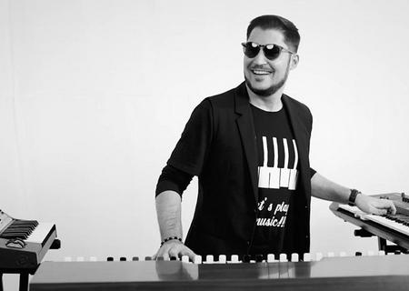 eduard nicolae clape pian keyboards trupa jukebox in concert cover muzica live petrecere romania