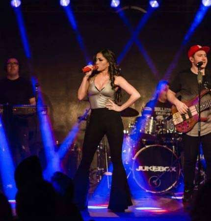 trupa jukebox bella santiago music dance concert live club hard rock cafe Bucharest bucuresti romania